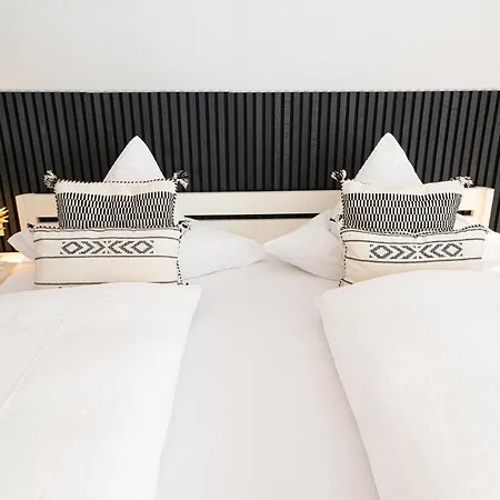 Moselweingut & Gaestehaus Hubertushof ゲストハウス 3*