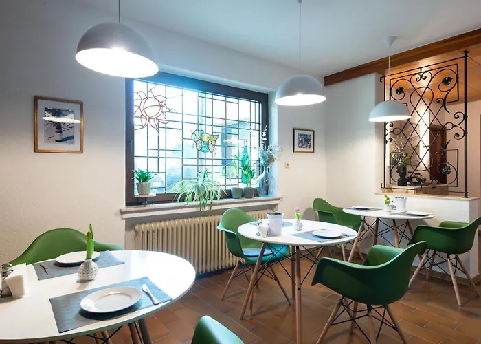 Moselweingut & Gaestehaus Hubertushof 3*