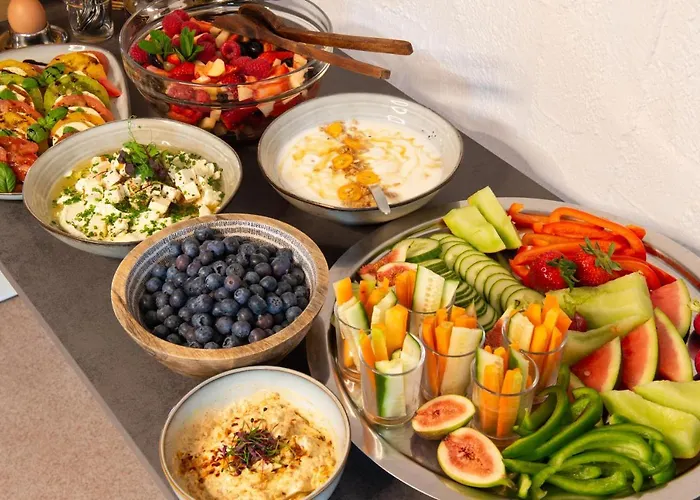 Guest house Moselweingut & Gaestehaus Hubertushof 3*