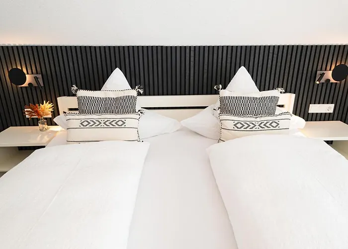 Moselweingut & Gaestehaus Hubertushof Guest house 3*