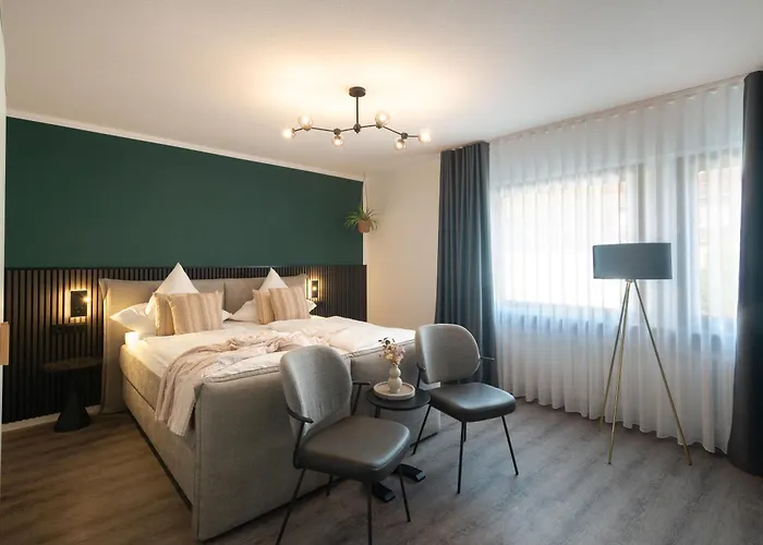 Moselweingut & Gaestehaus Hubertushof 3*